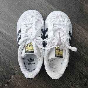 Adidas Toddler / Kids Superstar White and Black Sneakers